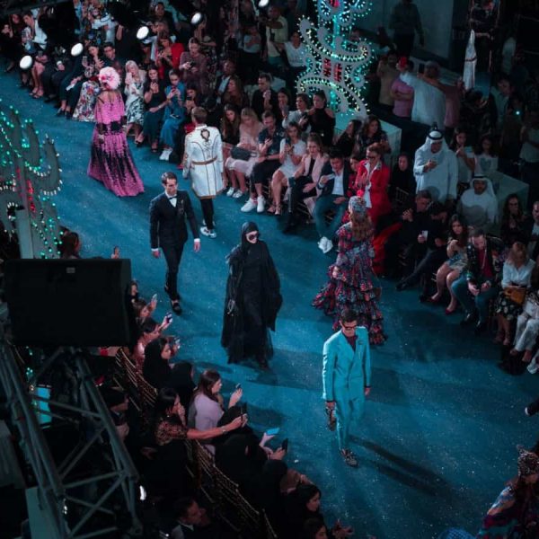 How To Travel in Style: Perfect Style Guide